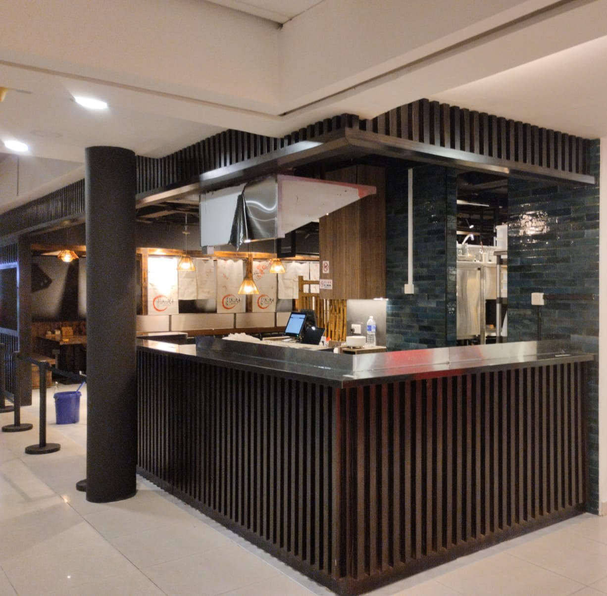 restaurant@west.1